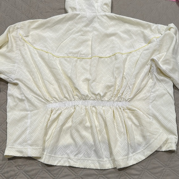 Free People Movement Rain Runner Pullover Jacket Hooded - Picture 14 of 16